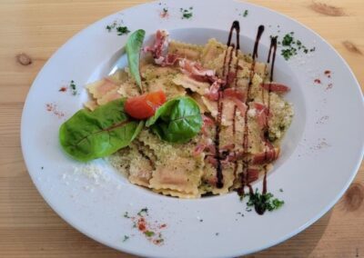 Raviole tomate par La Potée d'Oz - Oz en Oisans